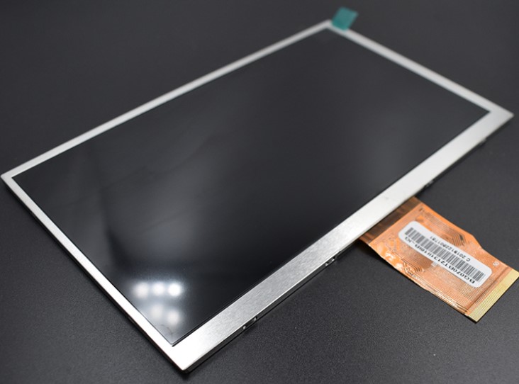 7寸液晶顯示屏在工業(yè)領(lǐng)域的廣泛應(yīng)用